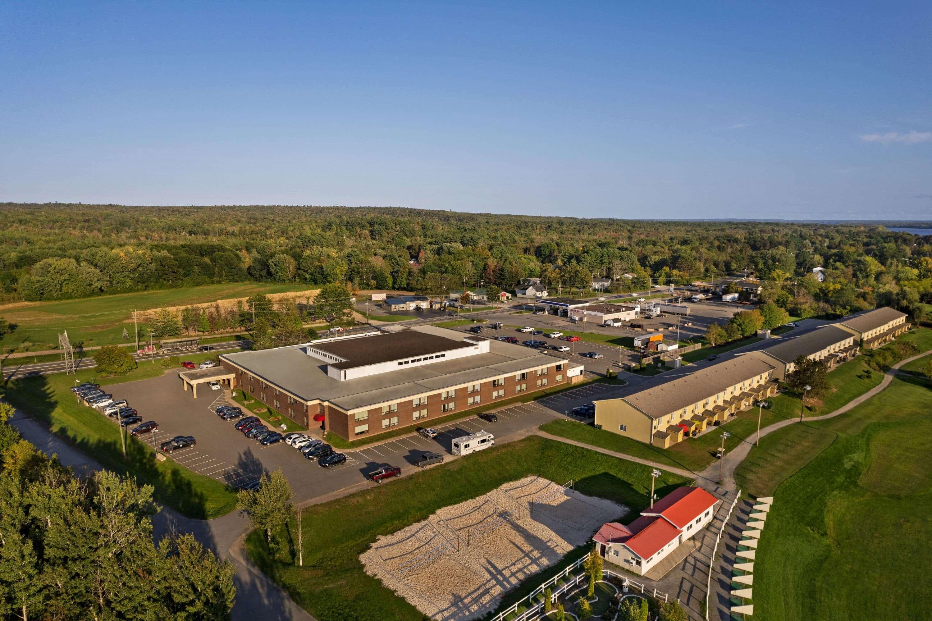 Ramada By Wyndham Fredericton Exterior foto